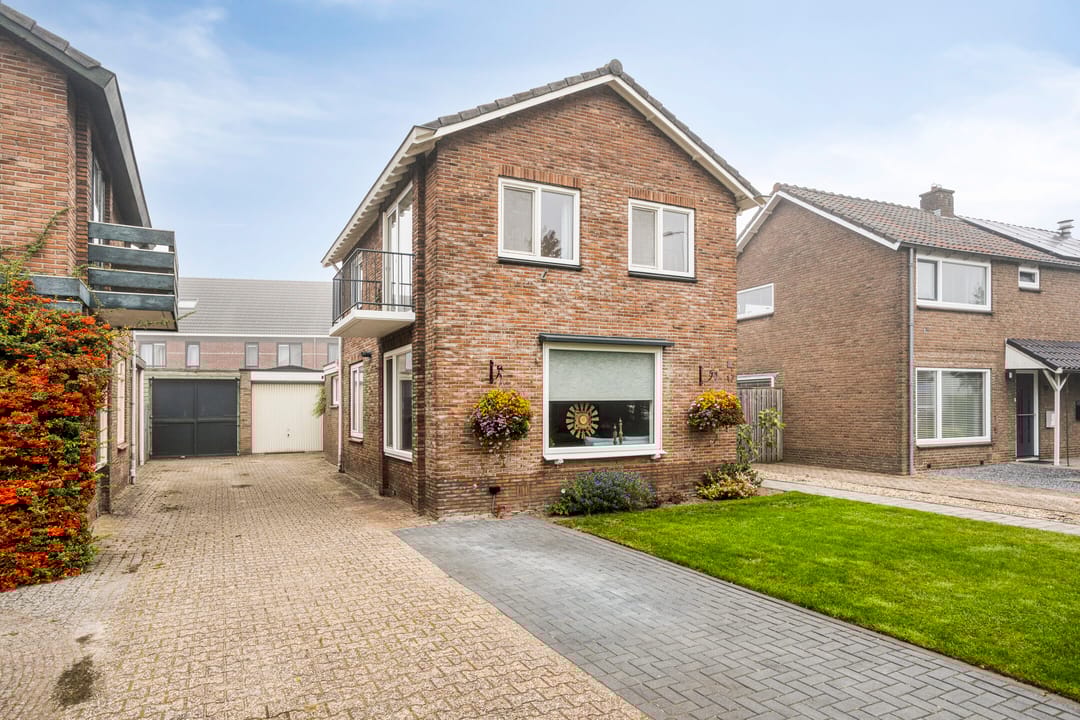 Photo 2 of Irisstraat 17