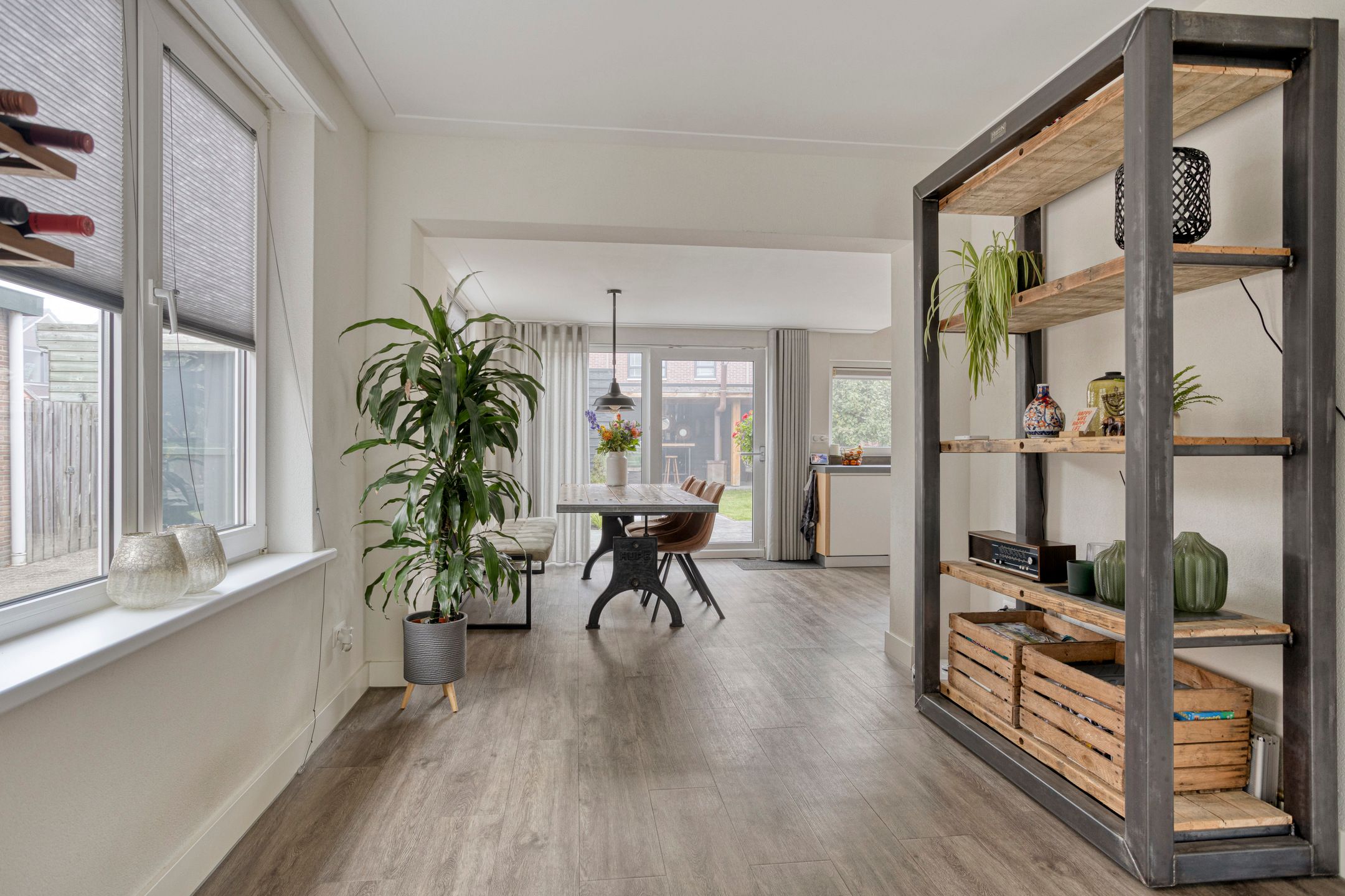 Photo 9 of Irisstraat 17