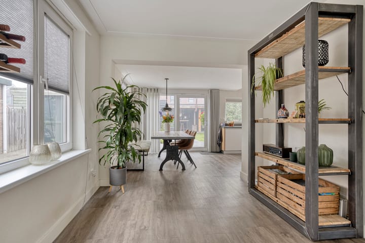 Foto 9 van Irisstraat 17