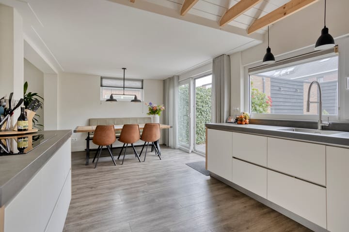 Foto 13 van Irisstraat 17