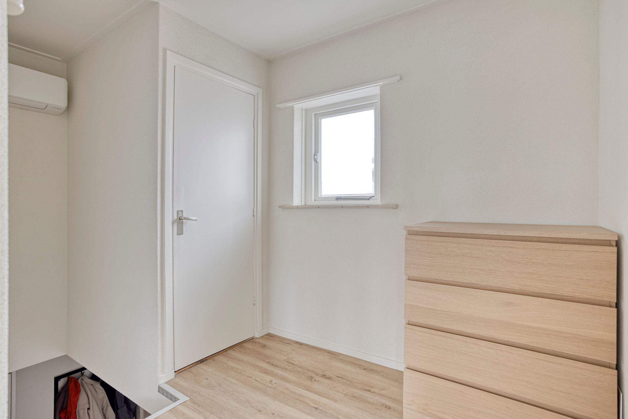 Photo 15 of Irisstraat 17