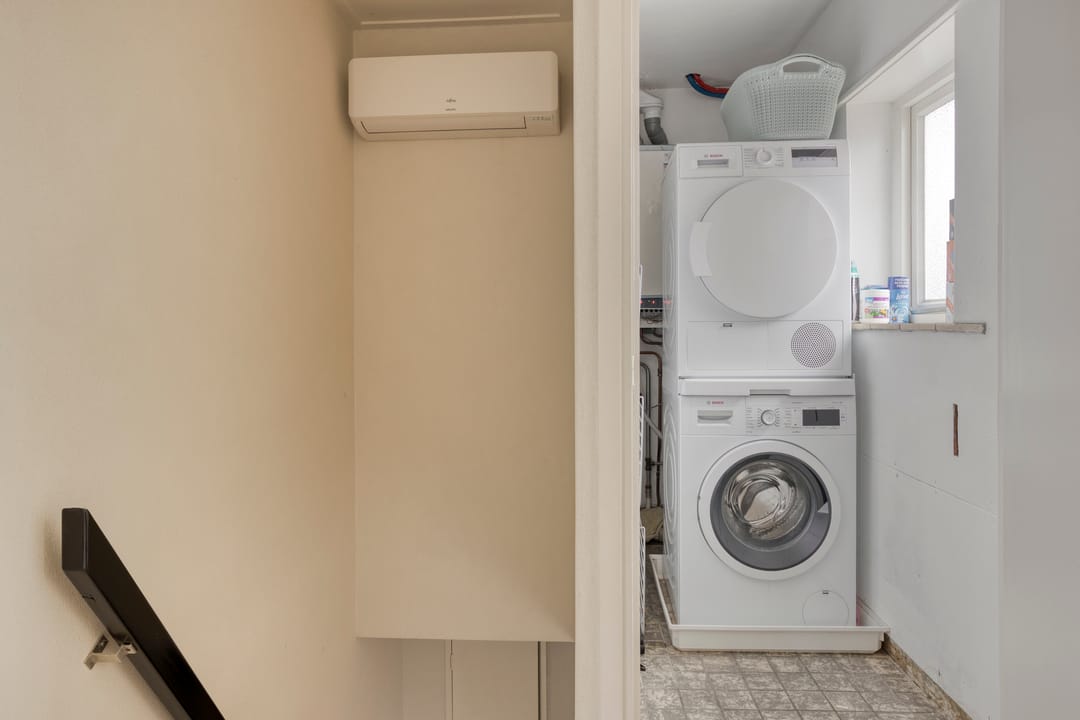 Photo 23 of Irisstraat 17