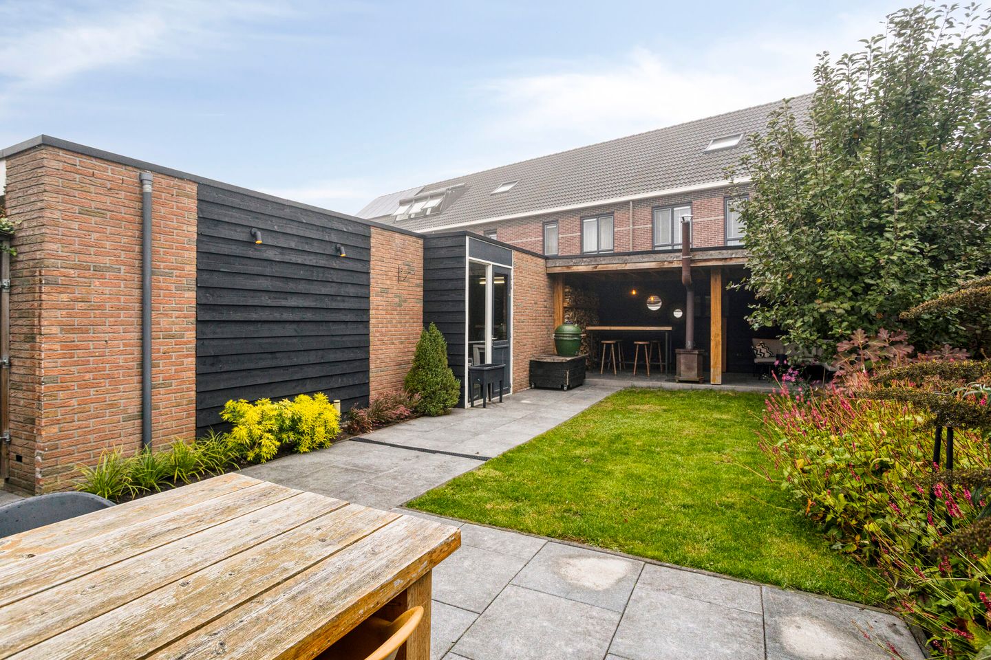 Photo 25 of Irisstraat 17