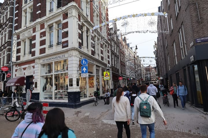 Nieuwendijk 47, Amsterdam