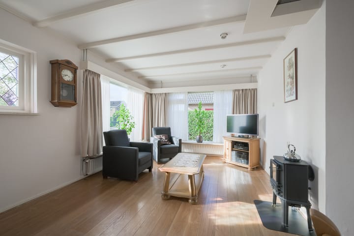 Photo 10 of Prinses Irenestraat 30