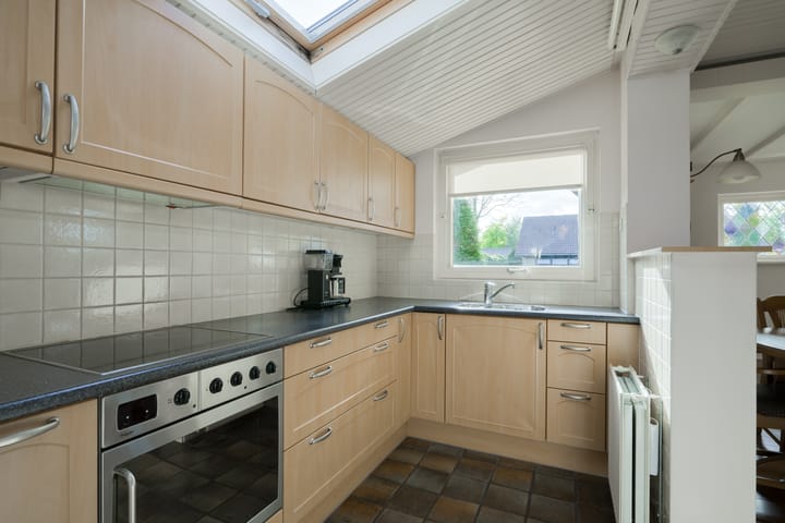 Photo 19 of Prinses Irenestraat 30