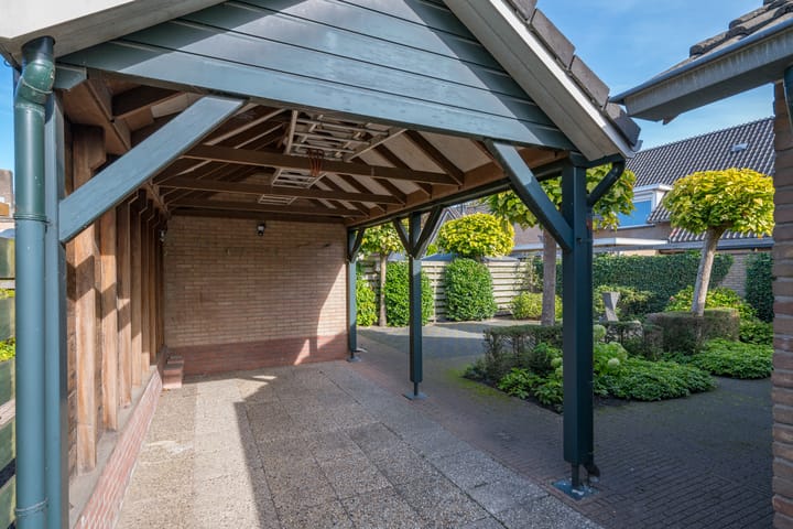 Photo 31 of Prinses Irenestraat 30