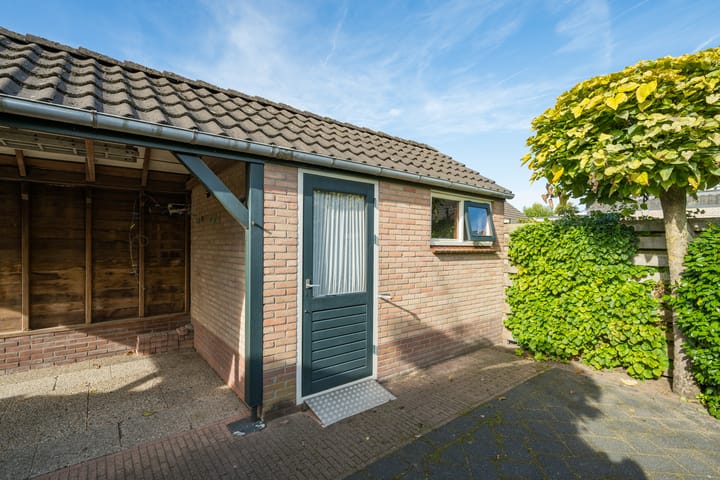 Photo 34 of Prinses Irenestraat 30