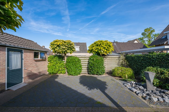 Photo 36 of Prinses Irenestraat 30