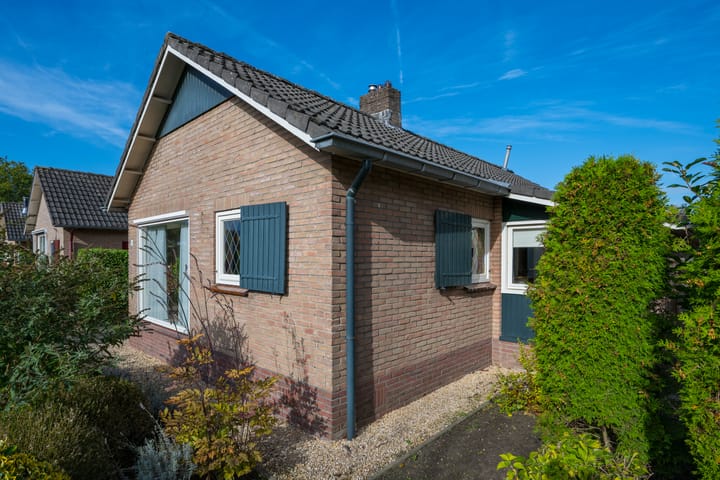 Photo 42 of Prinses Irenestraat 30