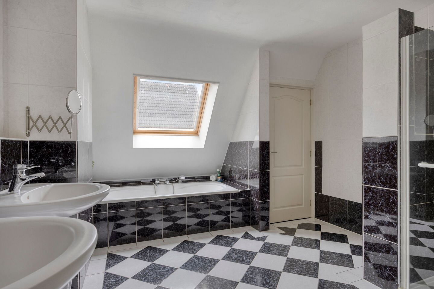 Photo 44 of Virginia Woolflaan 14