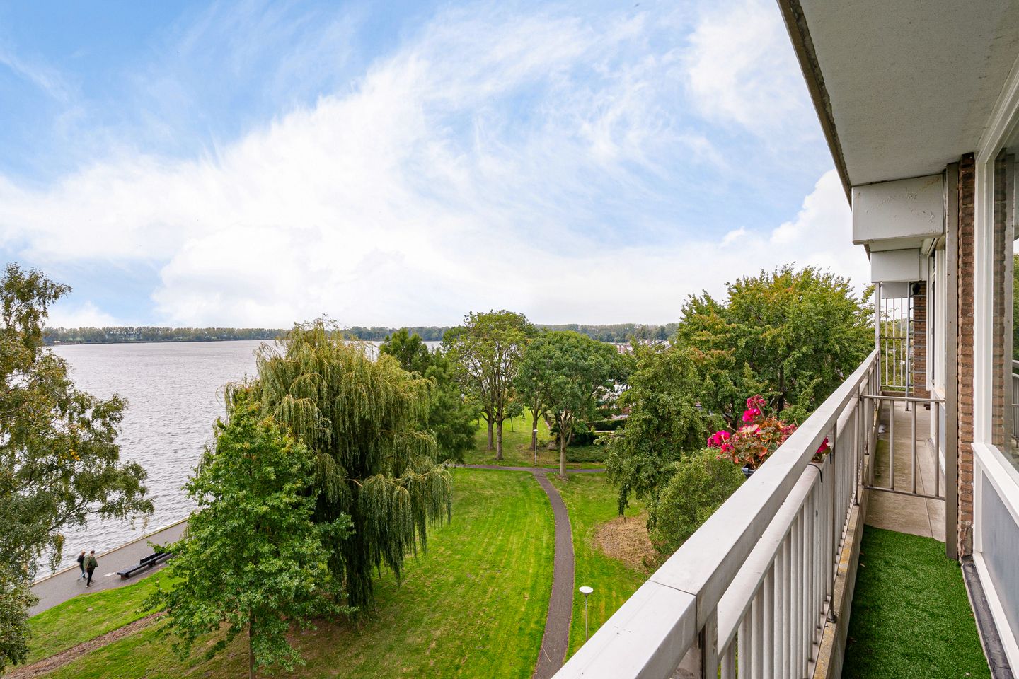 Foto 4 van Saffierstraat 27