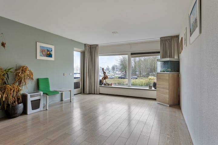 Foto 2 van Hoofdweg 802