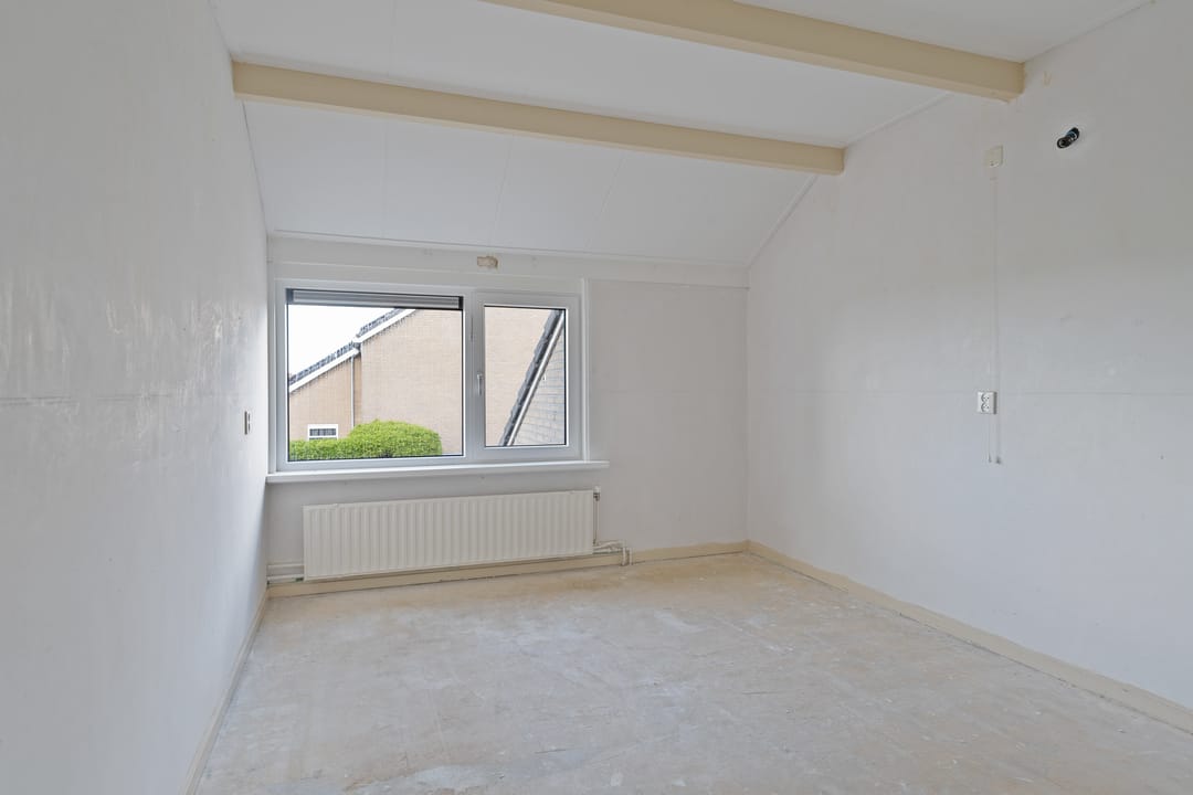 Foto 31 van van der Looswei 26