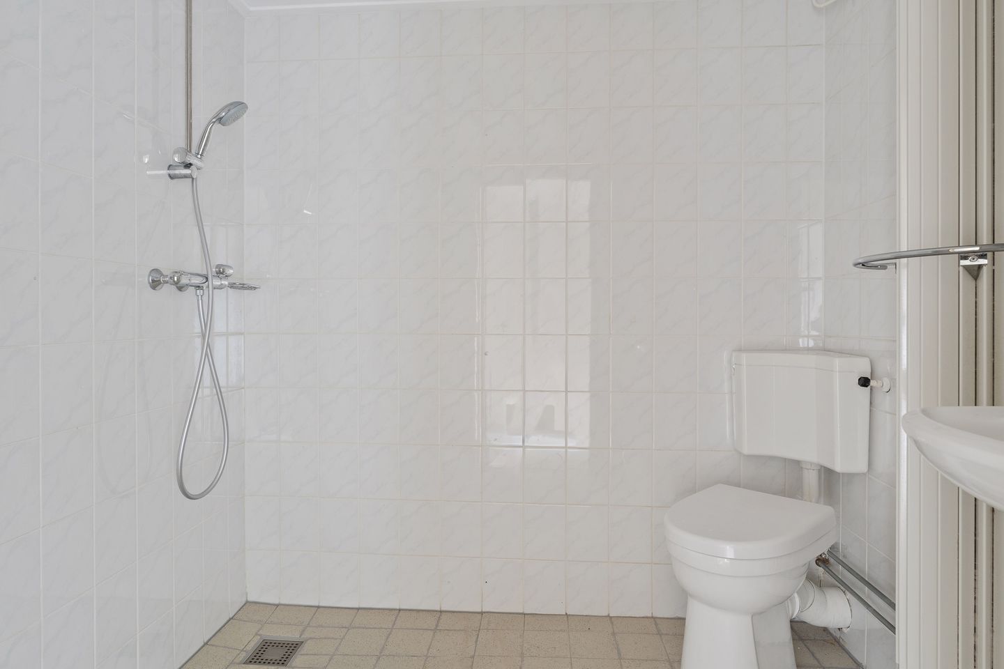 Foto 35 van van der Looswei 26