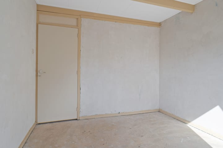 Photo 28 of van der Looswei 26