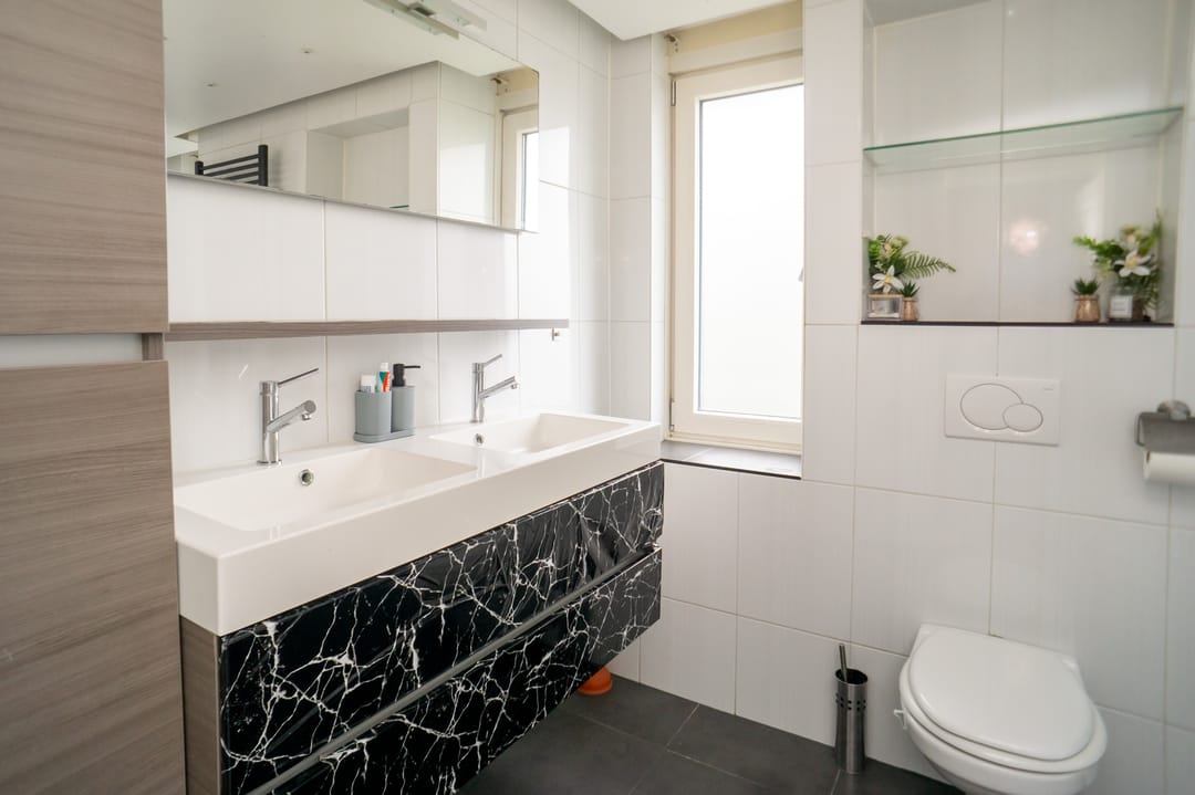 Photo 32 of Dwerguilstraat 2