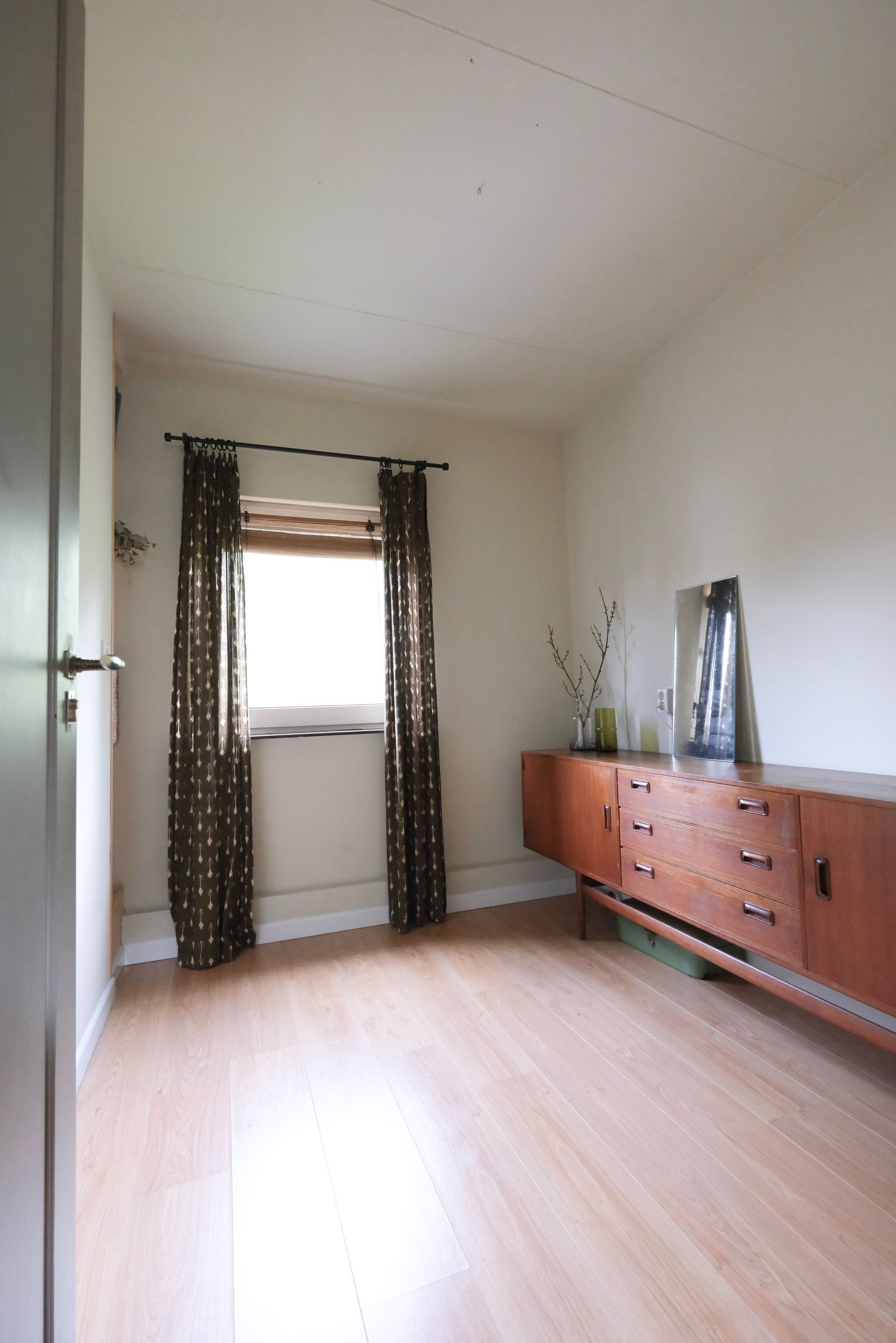 Photo 19 of Delfshavenseweg 4