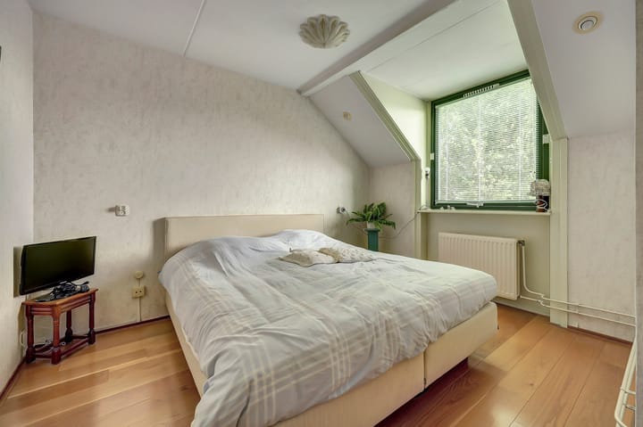 Photo 15 of Venkel 4