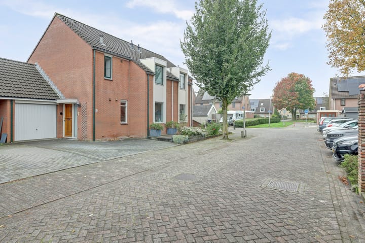 Photo 34 of Venkel 4