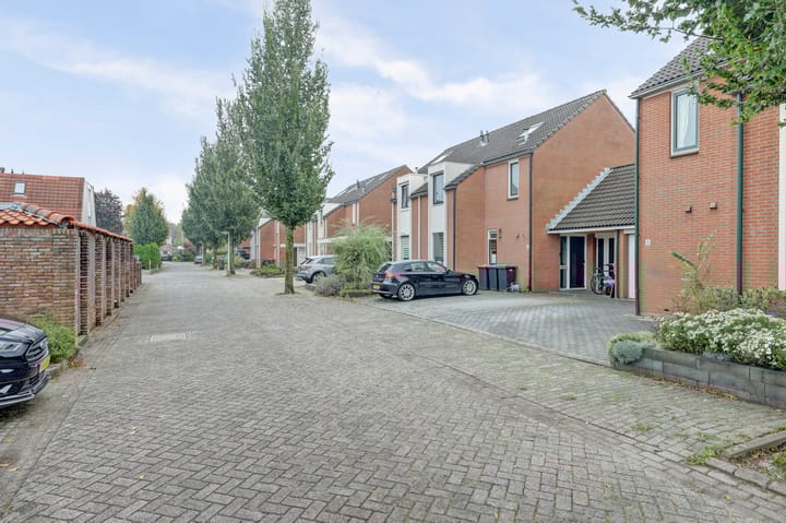 Photo 35 of Venkel 4