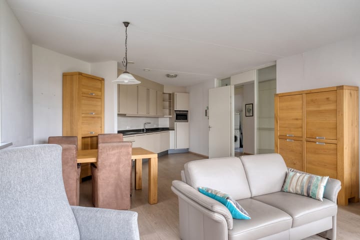 Foto 14 van Elvis Presleylaan 11