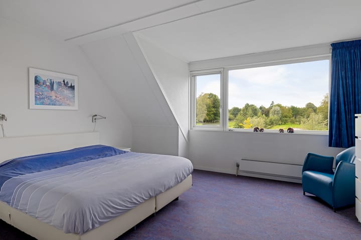 Foto 12 van Reespoor 50