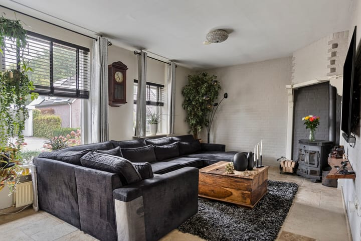 Foto 2 van Nevenakker 14