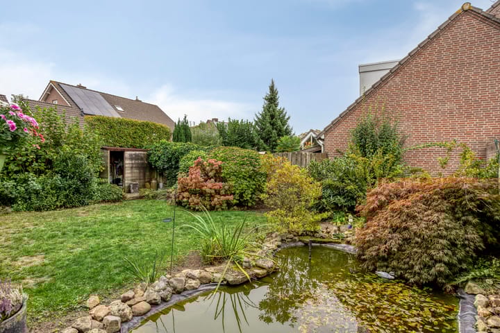 Foto 3 van Nevenakker 14