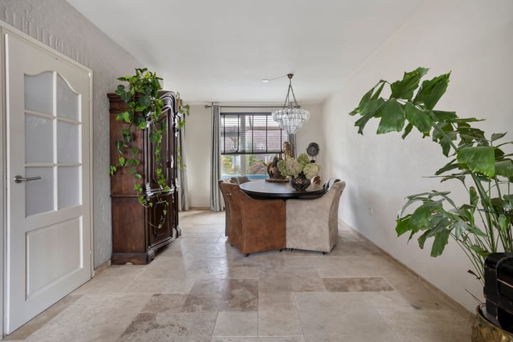 Foto 14 van Nevenakker 14