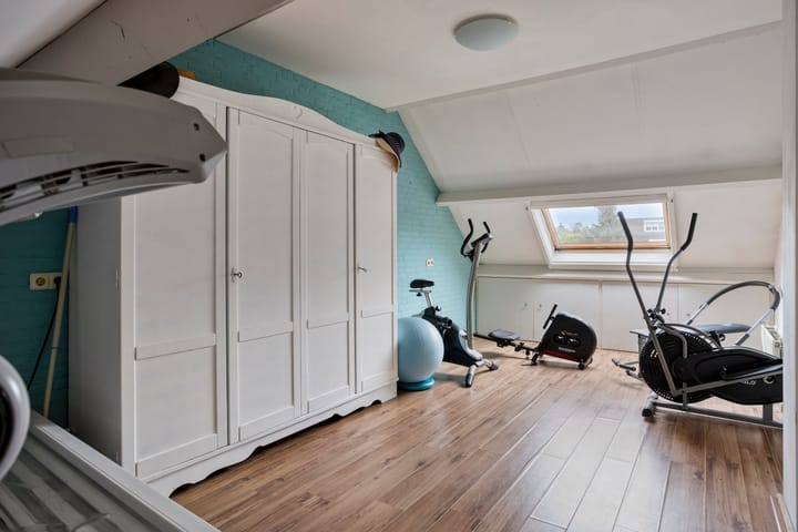 Foto 29 van Nevenakker 14