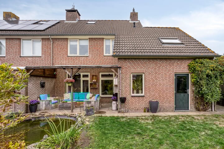 Foto 40 van Nevenakker 14