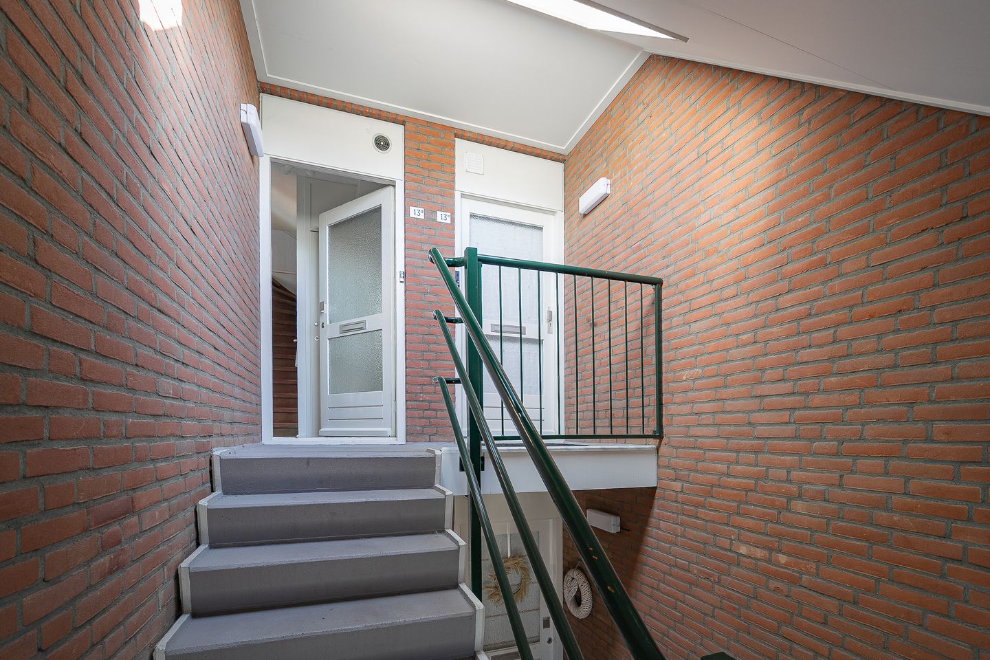 Photo 4 of Pastorijstraat 13-D