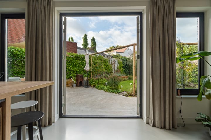 Foto 44 van Pomonastraat 11