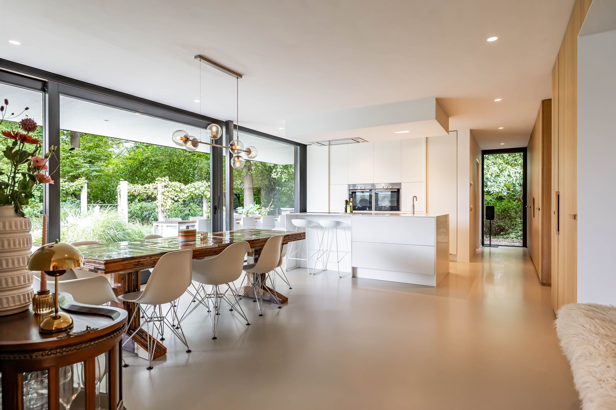 Foto 12 van Julianalaan 100