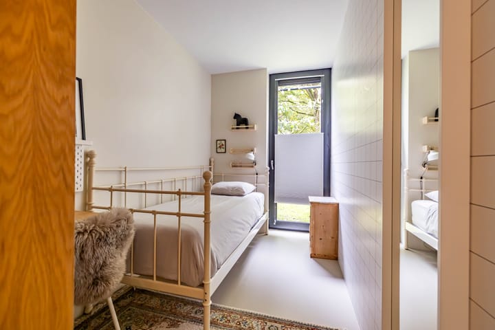 Foto 36 van Julianalaan 100