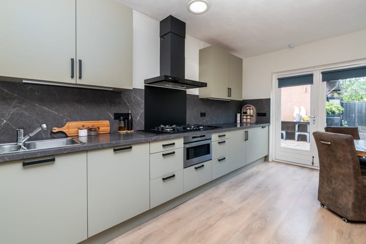 Photo 11 of Arnhemseweg 212-2