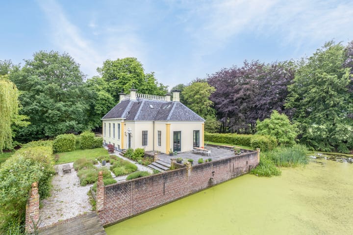 Rijksweg West 65 main image