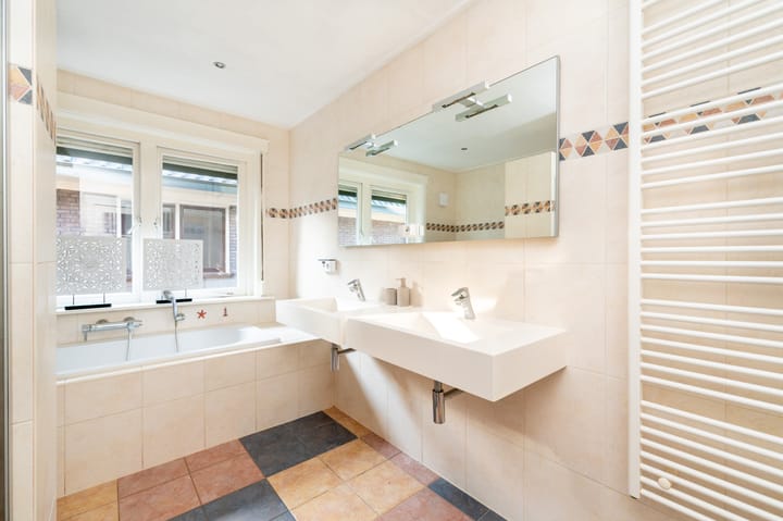 Photo 18 of Arnhemseweg 212-2