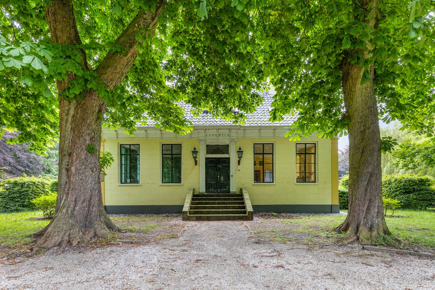 Foto 19 van Rijksweg West 65