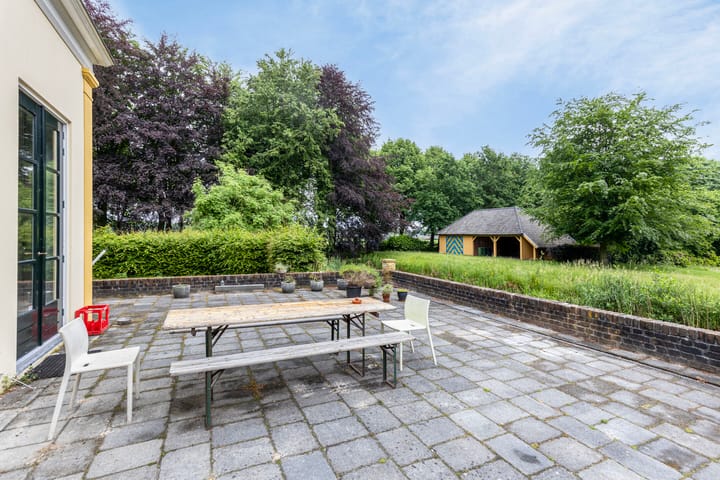 Foto 29 van Rijksweg West 65