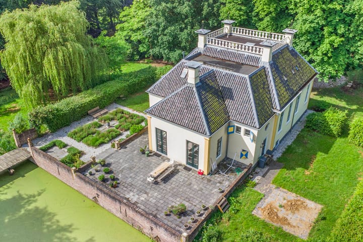 Foto 39 van Rijksweg West 65