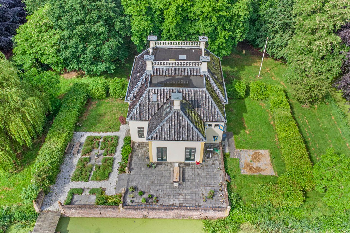 Foto 40 van Rijksweg West 65