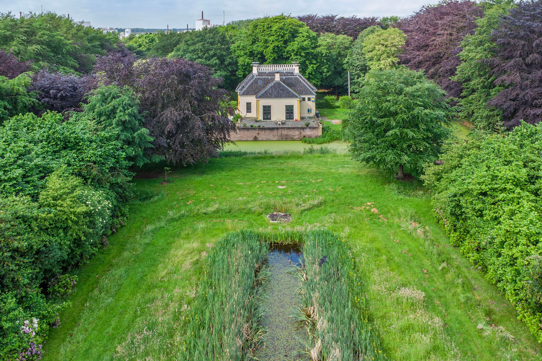 Foto 42 van Rijksweg West 65