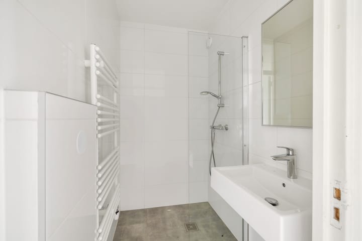 Foto 13 van van der Fuyckstraat 207