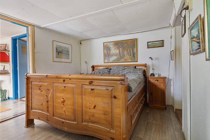 Photo 46 of Houwerdastraat 11