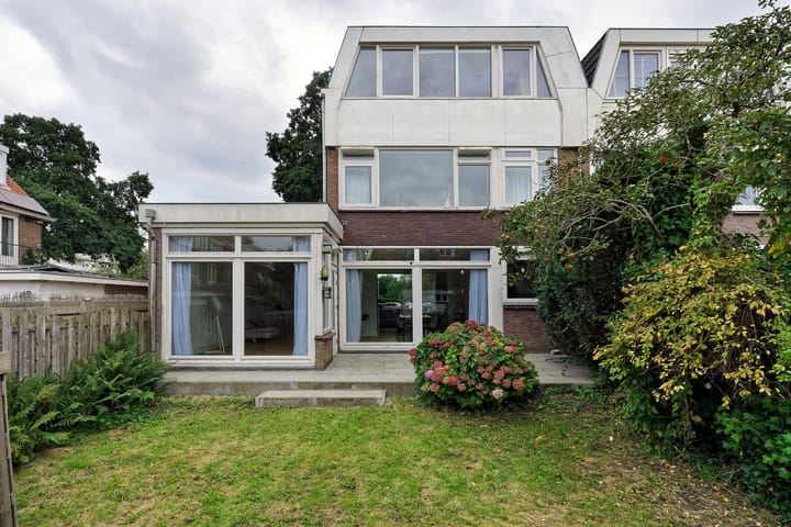 Foto 44 van Graaf Florislaan 64