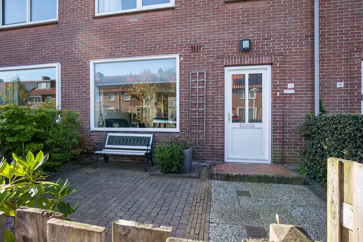 Photo 7 of Betje Wolffstraat 12