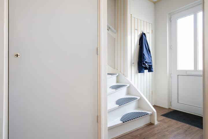 Photo 19 of Betje Wolffstraat 12