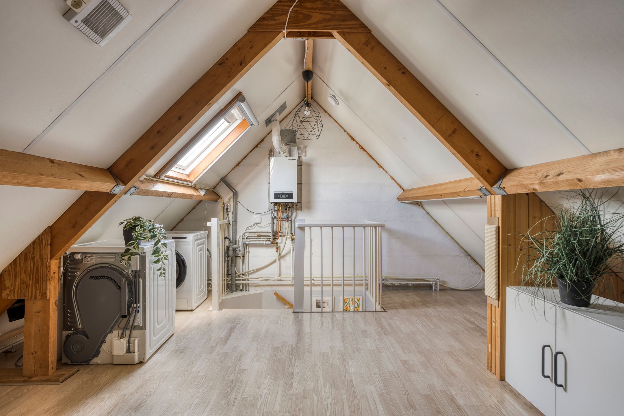 Photo 36 of Luitenakker 19